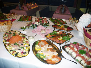 Büffett auf der MS Beethoven Büffett auf der MS Beethoven